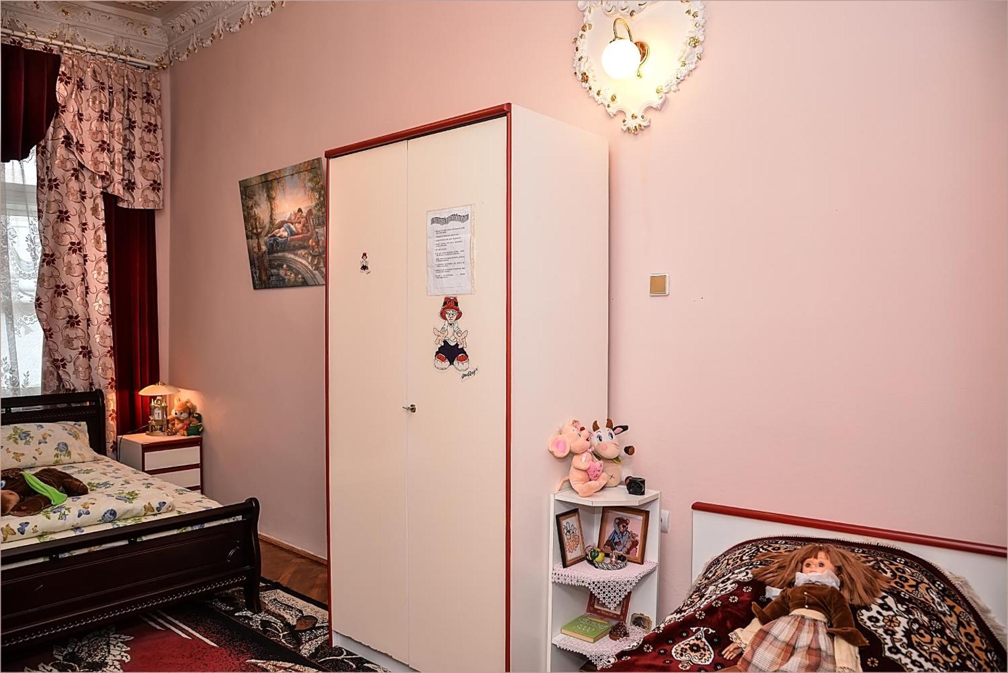 Vip-Apartments Angel Palas Černivci Esterno foto